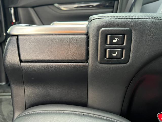 アルファード ２．５Ｓ　Ｃパッケージ　★ワンオーナー★ムーンルーフ★クルーズコントロール★シートヒーター＆ベンチレーション★メモリー機能付きパワーシート★ステアリングヒーター★アルパイン製ナビ、Ｂモニター、ＴＶ★デジタルインナーミラー（22枚目）