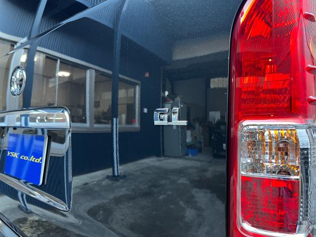 ハイエースワゴン ＧＬ　★ワンオーナー★寒冷地仕様★純正ナビ、ＴＶ★パノラミックビューモニター★デジタルインナーミラー★電動格納ミラー★片側パワースライドドア★オートマチックハイビーム★ＬＥＤヘッドライト★キーレス★ＥＴＣ（8枚目）
