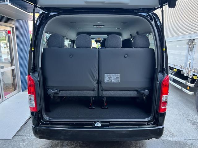 ハイエースワゴン ＧＬ　★ワンオーナー★寒冷地仕様★純正ナビ、ＴＶ★パノラミックビューモニター★デジタルインナーミラー★電動格納ミラー★片側パワースライドドア★オートマチックハイビーム★ＬＥＤヘッドライト★キーレス★ＥＴＣ（10枚目）