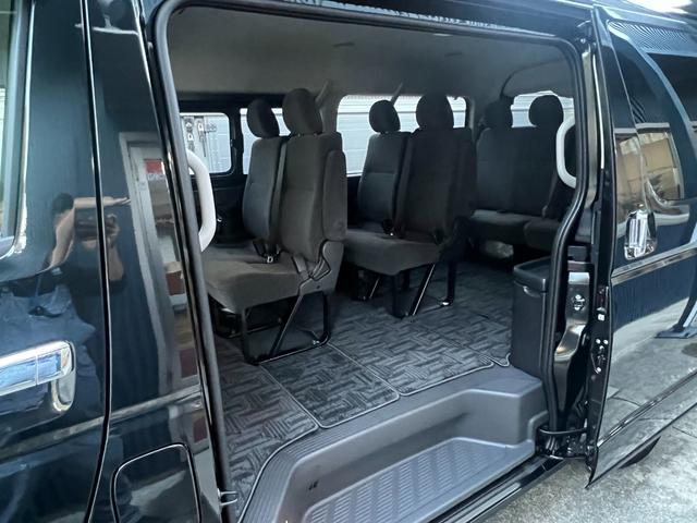 ハイエースワゴン ＧＬ　★ワンオーナー★寒冷地仕様★純正ナビ、ＴＶ★パノラミックビューモニター★デジタルインナーミラー★電動格納ミラー★片側パワースライドドア★オートマチックハイビーム★ＬＥＤヘッドライト★キーレス★ＥＴＣ（16枚目）