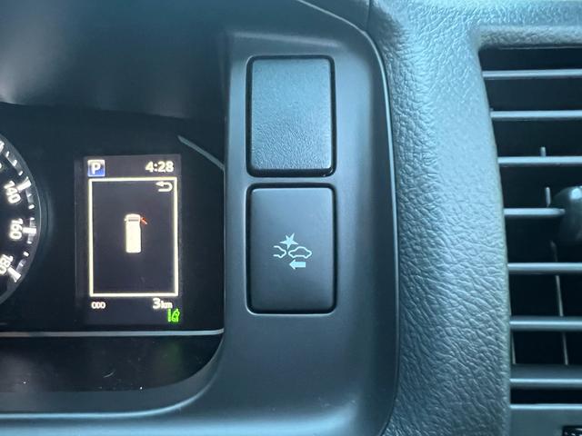 ハイエースワゴン ＧＬ　★ワンオーナー★寒冷地仕様★純正ナビ、ＴＶ★パノラミックビューモニター★デジタルインナーミラー★電動格納ミラー★片側パワースライドドア★オートマチックハイビーム★ＬＥＤヘッドライト★キーレス★ＥＴＣ（26枚目）