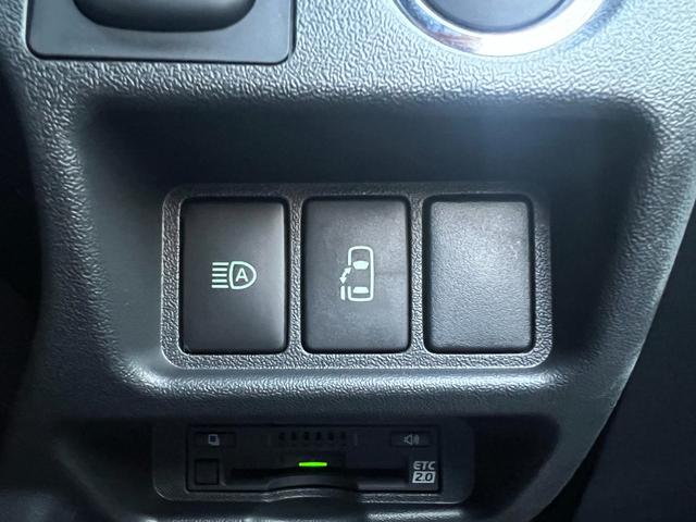 ハイエースワゴン ＧＬ　★ワンオーナー★寒冷地仕様★純正ナビ、ＴＶ★パノラミックビューモニター★デジタルインナーミラー★電動格納ミラー★片側パワースライドドア★オートマチックハイビーム★ＬＥＤヘッドライト★キーレス★ＥＴＣ（28枚目）