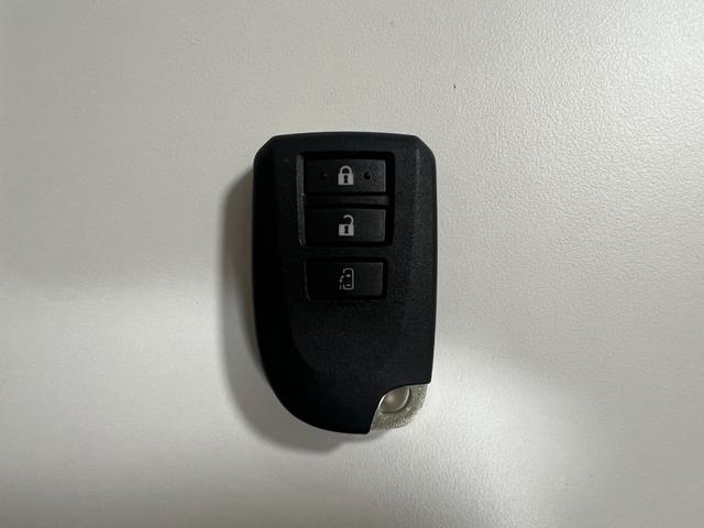 ハイエースワゴン ＧＬ　★ワンオーナー★寒冷地仕様★純正ナビ、ＴＶ★パノラミックビューモニター★デジタルインナーミラー★電動格納ミラー★片側パワースライドドア★オートマチックハイビーム★ＬＥＤヘッドライト★キーレス★ＥＴＣ（47枚目）