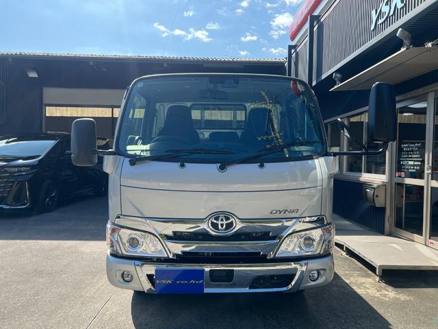 ダイナトラック モクセイジャストロー ★ワンオーナー★Gパッケージ★電動格納式熱線ワイドビュー2面鏡式ミラー★フロントバンパー塗装樹脂+メッキガーニッシュ★LEDヘッドライト、フォグランプ★Bモニター内蔵ミラー★キーレス★ETC2.0(3枚目)