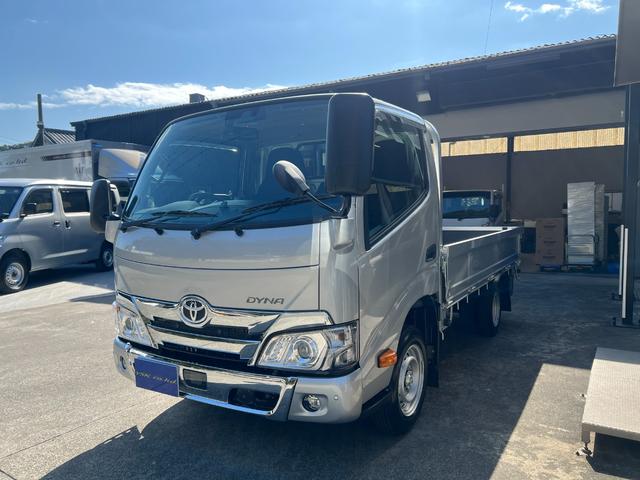 ダイナトラック モクセイジャストロー ★ワンオーナー★Gパッケージ★電動格納式熱線ワイドビュー2面鏡式ミラー★フロントバンパー塗装樹脂+メッキガーニッシュ★LEDヘッドライト、フォグランプ★Bモニター内蔵ミラー★キーレス★ETC2.0(4枚目)