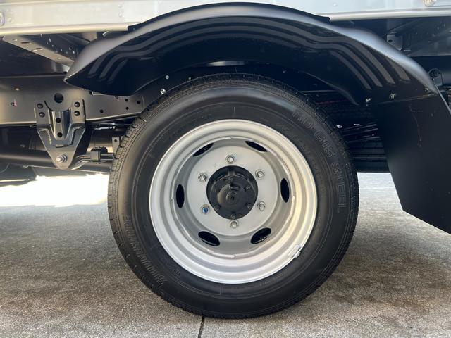 ダイナトラック モクセイジャストロー ★ワンオーナー★Gパッケージ★電動格納式熱線ワイドビュー2面鏡式ミラー★フロントバンパー塗装樹脂+メッキガーニッシュ★LEDヘッドライト、フォグランプ★Bモニター内蔵ミラー★キーレス★ETC2.0(28枚目)