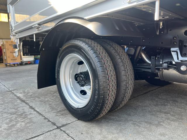 ダイナトラック モクセイジャストロー ★ワンオーナー★Gパッケージ★電動格納式熱線ワイドビュー2面鏡式ミラー★フロントバンパー塗装樹脂+メッキガーニッシュ★LEDヘッドライト、フォグランプ★Bモニター内蔵ミラー★キーレス★ETC2.0(29枚目)