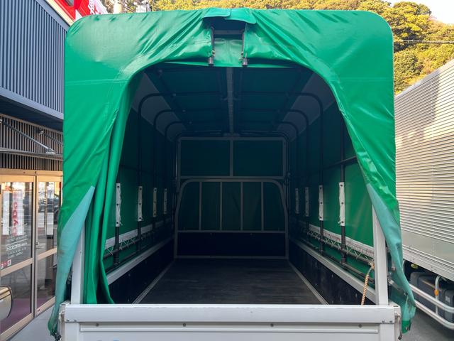 エルフトラック ホロウィング　★ワンオーナー★ホロウィング★電動格納ミラー★ライトレベライザー★オーバーヘッドシェルフ★誤発信抑制機能★キーレス★ＬＤＷＳ（9枚目）