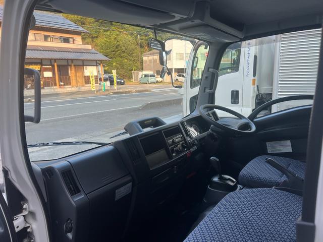 エルフトラック ホロウィング　★ワンオーナー★ホロウィング★電動格納ミラー★ライトレベライザー★オーバーヘッドシェルフ★誤発信抑制機能★キーレス★ＬＤＷＳ（13枚目）