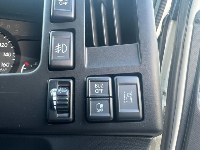 エルフトラック ホロウィング　★ワンオーナー★ホロウィング★電動格納ミラー★ライトレベライザー★オーバーヘッドシェルフ★誤発信抑制機能★キーレス★ＬＤＷＳ（16枚目）