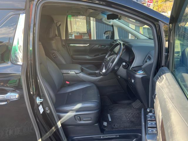 アルファード ２．５Ｓ　Ｃパッケージ　★ワンオーナー★純正ナビ、ＴＶ、Ｂモニター★ツインムーンルーフ★クルーズコントロール★ステアリングヒーター★シートヒーター＆ベンチレーション★メモリー機能付きパワーシート★フリップダウンモニター（11枚目）