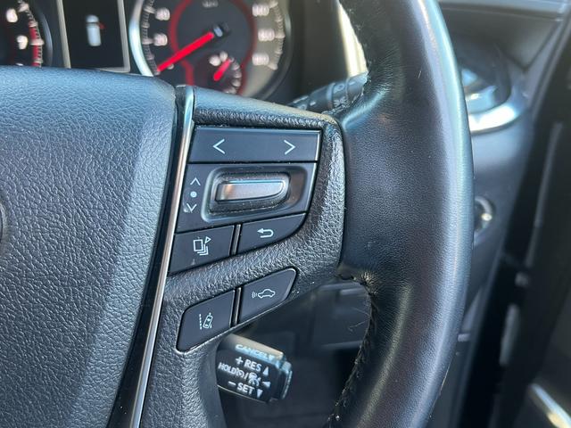 アルファード ２．５Ｓ　Ｃパッケージ　★ワンオーナー★純正ナビ、ＴＶ、Ｂモニター★ツインムーンルーフ★クルーズコントロール★ステアリングヒーター★シートヒーター＆ベンチレーション★メモリー機能付きパワーシート★フリップダウンモニター（33枚目）