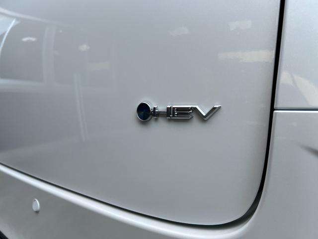 ヴェルファイアハイブリッド エグゼクティブラウンジ　★ワンオーナー★寒冷地仕様★モデリスタエアロパーツ＋モデリスタシグネチャーイルミブレード★ユニバーサルステップ★左右独立ムーンルーフ★ＪＢＬサウンドシステム★リアエンターテインメント（12枚目）