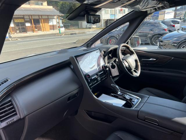 ヴェルファイアハイブリッド エグゼクティブラウンジ　★ワンオーナー★寒冷地仕様★モデリスタエアロパーツ＋モデリスタシグネチャーイルミブレード★ユニバーサルステップ★左右独立ムーンルーフ★ＪＢＬサウンドシステム★リアエンターテインメント（22枚目）