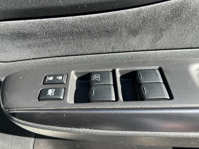 ノート ニスモ S ★NISMO S★純正ナビ、TV,Bモニター★NISMO標準シート★純正AWホイール★ETC★キーレス(25枚目)