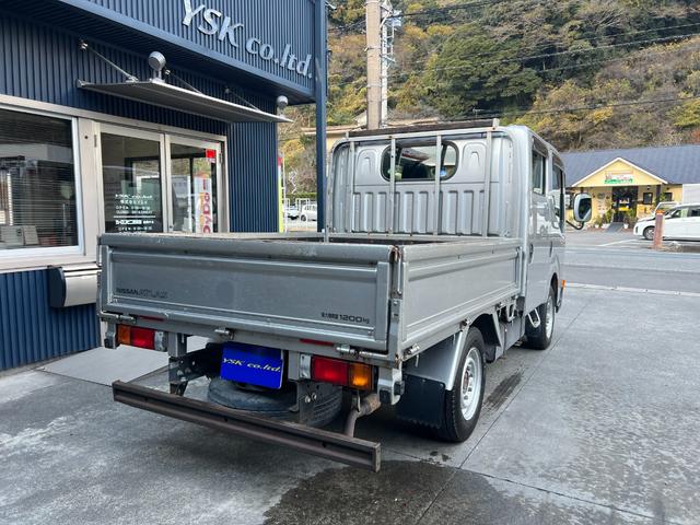 アトラストラック フルスーパーローＤＸ　★ワンオーナー★ダブルキャブ／フルスーパーローシングルタイヤ／木製★社外ナビ、ＴＶ★オーバーヘッドシェルフ★電動格納ミラー★ＥＴＣ（7枚目）