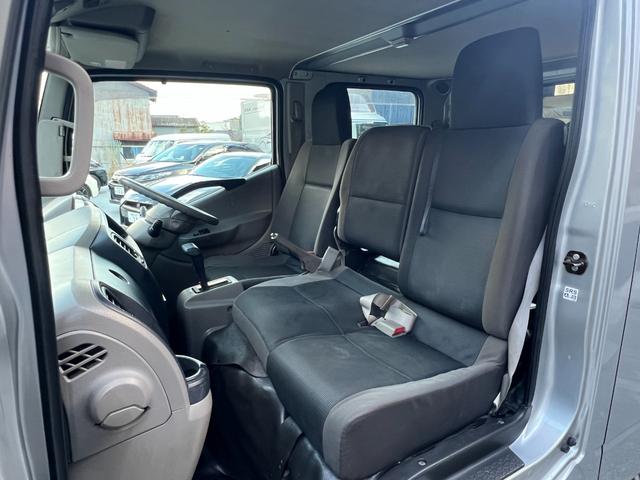 アトラストラック フルスーパーローＤＸ　★ワンオーナー★ダブルキャブ／フルスーパーローシングルタイヤ／木製★社外ナビ、ＴＶ★オーバーヘッドシェルフ★電動格納ミラー★ＥＴＣ（14枚目）