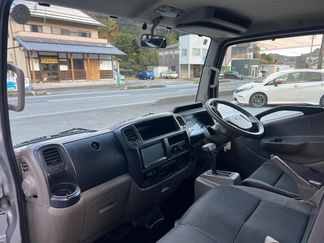 アトラストラック フルスーパーローＤＸ　★ワンオーナー★ダブルキャブ／フルスーパーローシングルタイヤ／木製★社外ナビ、ＴＶ★オーバーヘッドシェルフ★電動格納ミラー★ＥＴＣ（15枚目）