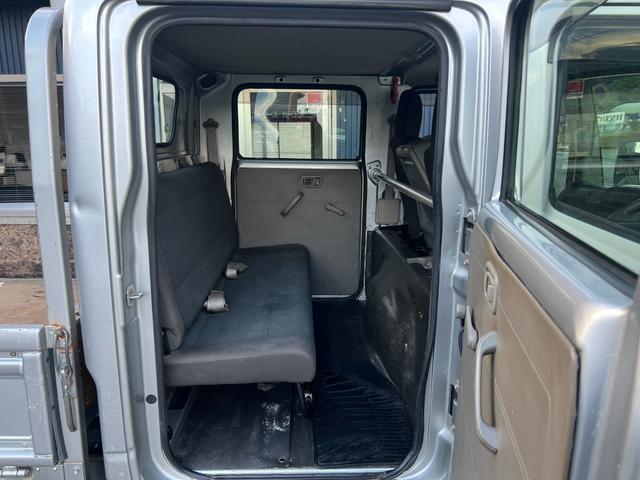 アトラストラック フルスーパーローＤＸ　★ワンオーナー★ダブルキャブ／フルスーパーローシングルタイヤ／木製★社外ナビ、ＴＶ★オーバーヘッドシェルフ★電動格納ミラー★ＥＴＣ（17枚目）