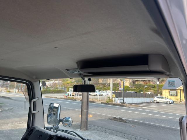 アトラストラック フルスーパーローＤＸ　★ワンオーナー★ダブルキャブ／フルスーパーローシングルタイヤ／木製★社外ナビ、ＴＶ★オーバーヘッドシェルフ★電動格納ミラー★ＥＴＣ（26枚目）