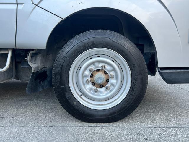 アトラストラック フルスーパーローＤＸ　★ワンオーナー★ダブルキャブ／フルスーパーローシングルタイヤ／木製★社外ナビ、ＴＶ★オーバーヘッドシェルフ★電動格納ミラー★ＥＴＣ（31枚目）