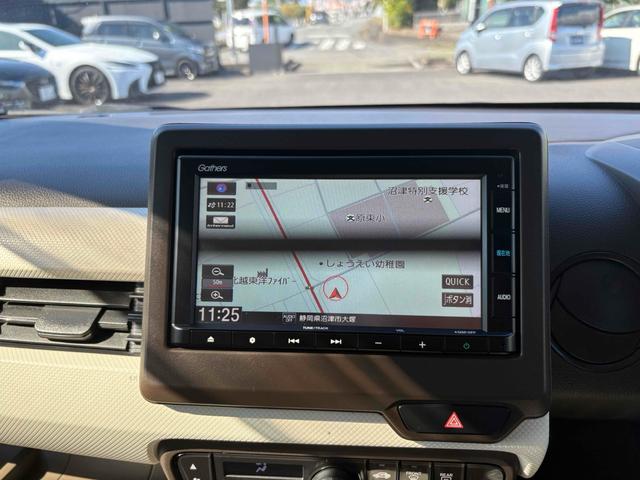 ナビ付き♪旅行やドライブも楽しいひと時！初めての道でも迷うことなくエスコートしてくれます。