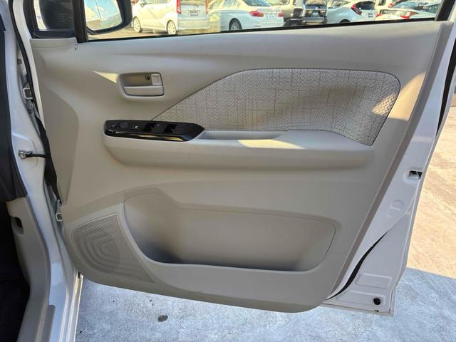 デイズ Ｘ　ドライブレコーダー　バックカメラ　ナビ　ＴＶ　クリアランスソナー　衝突被害軽減システム　オートライト　スマートキー　アイドリングストップ　電動格納ミラー　ベンチシート　ＣＶＴ　盗難防止システム　ＡＢＳ（27枚目）