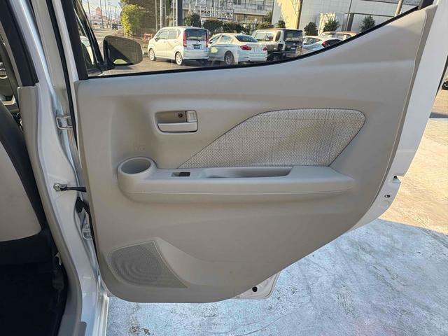 デイズ Ｘ　ドライブレコーダー　バックカメラ　ナビ　ＴＶ　クリアランスソナー　衝突被害軽減システム　オートライト　スマートキー　アイドリングストップ　電動格納ミラー　ベンチシート　ＣＶＴ　盗難防止システム　ＡＢＳ（28枚目）