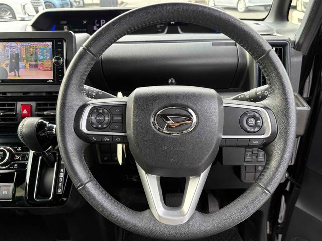 タント カスタムＲＳ　全周囲カメラ　両側電動スライドドア　ナビ　ＴＶ　クリアランスソナー　オートクルーズコントロール　衝突被害軽減システム　オートライト　ＬＥＤヘッドランプ　スマートキー　アイドリングストップ　ベンチシート（3枚目）