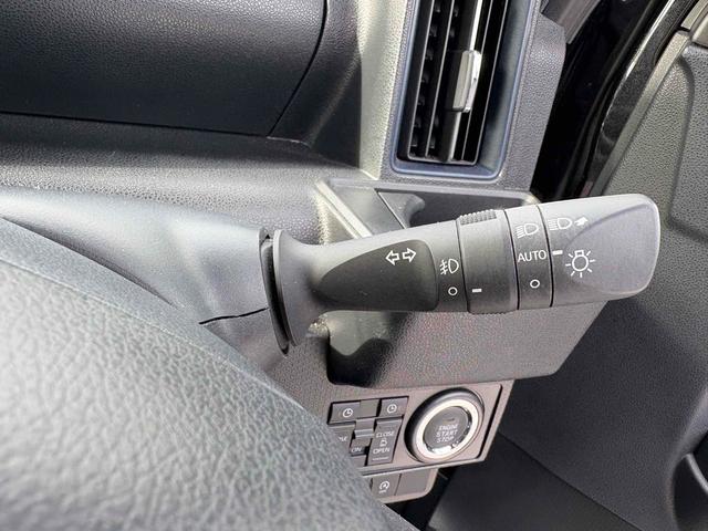 タント カスタムＲＳ　全周囲カメラ　両側電動スライドドア　ナビ　ＴＶ　クリアランスソナー　オートクルーズコントロール　衝突被害軽減システム　オートライト　ＬＥＤヘッドランプ　スマートキー　アイドリングストップ　ベンチシート（11枚目）