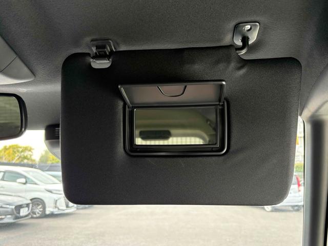 タント カスタムＲＳ　全周囲カメラ　両側電動スライドドア　ナビ　ＴＶ　クリアランスソナー　オートクルーズコントロール　衝突被害軽減システム　オートライト　ＬＥＤヘッドランプ　スマートキー　アイドリングストップ　ベンチシート（22枚目）