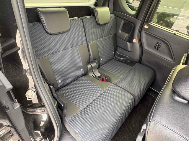 タント カスタムＲＳ　全周囲カメラ　両側電動スライドドア　ナビ　ＴＶ　クリアランスソナー　オートクルーズコントロール　衝突被害軽減システム　オートライト　ＬＥＤヘッドランプ　スマートキー　アイドリングストップ　ベンチシート（23枚目）