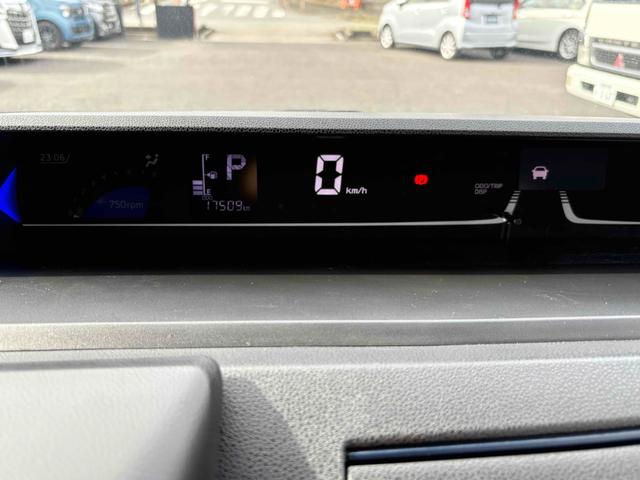 タント カスタムＲＳ　全周囲カメラ　両側電動スライドドア　ナビ　ＴＶ　クリアランスソナー　オートクルーズコントロール　衝突被害軽減システム　オートライト　ＬＥＤヘッドランプ　スマートキー　アイドリングストップ　ベンチシート（28枚目）