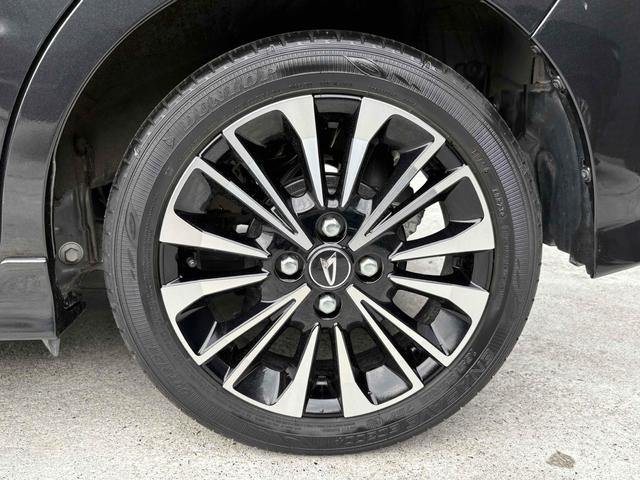 タント カスタムＲＳ　全周囲カメラ　両側電動スライドドア　ナビ　ＴＶ　クリアランスソナー　オートクルーズコントロール　衝突被害軽減システム　オートライト　ＬＥＤヘッドランプ　スマートキー　アイドリングストップ　ベンチシート（35枚目）