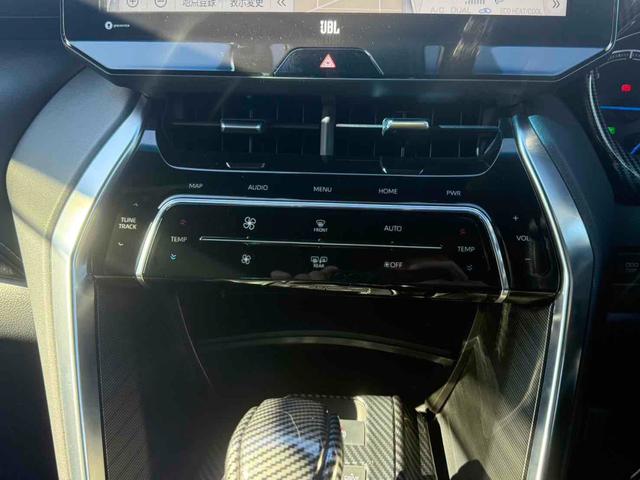 ハリアーハイブリッド Z レザーパッケージ 全周囲カメラ クリアランスソナー オートクルーズコントロール レーンアシスト パワーシート 衝突被害軽減システム サンルーフ ナビ オートマチックハイビーム オートライト LEDヘッドランプ(6枚目)