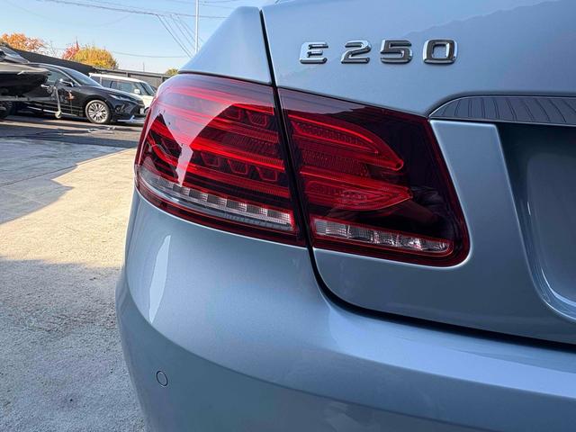 Eクラス E250 ドライブレコーダー バックカメラ ナビ TV クリアランスソナー オートクルーズコントロール AT オートライト スマートキー シートヒーター パワーシート 盗難防止システム ABS(33枚目)