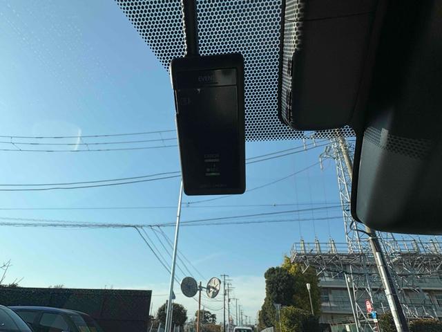 プリウス Aツーリングセレクション ドライブレコーダー ETC クリアランスソナー レーンアシスト オートクルーズコントロール パークアシスト 衝突被害軽減システム バックカメラ ナビ アルミホイール オートマチックハイビーム(11枚目)