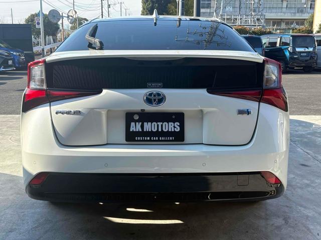 プリウス Aツーリングセレクション ドライブレコーダー ETC クリアランスソナー レーンアシスト オートクルーズコントロール パークアシスト 衝突被害軽減システム バックカメラ ナビ アルミホイール オートマチックハイビーム(16枚目)