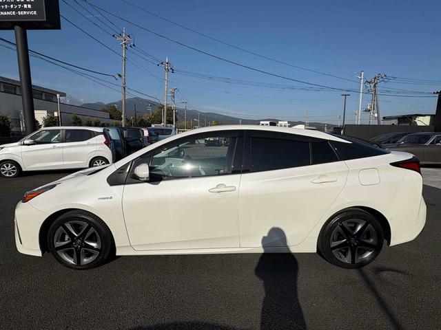 プリウス Aツーリングセレクション ドライブレコーダー ETC クリアランスソナー レーンアシスト オートクルーズコントロール パークアシスト 衝突被害軽減システム バックカメラ ナビ アルミホイール オートマチックハイビーム(18枚目)