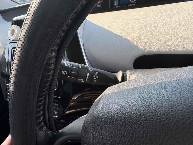 プリウス Aツーリングセレクション ドライブレコーダー ETC クリアランスソナー レーンアシスト オートクルーズコントロール パークアシスト 衝突被害軽減システム バックカメラ ナビ アルミホイール オートマチックハイビーム(32枚目)