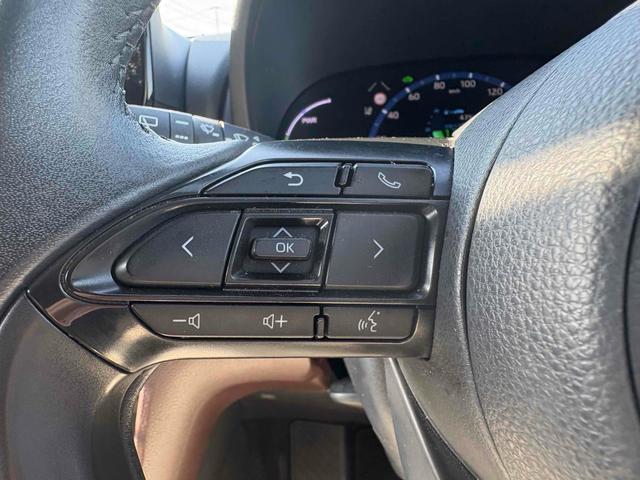 ヤリスクロス ハイブリッドＺ　ドライブレコーダー　ＥＴＣ　バックカメラ　クリアランスソナー　オートクルーズコントロール　レーンアシスト　衝突被害軽減システム　ＴＶ　オートマチックハイビーム　オートライト　ＬＥＤヘッドランプ（17枚目）