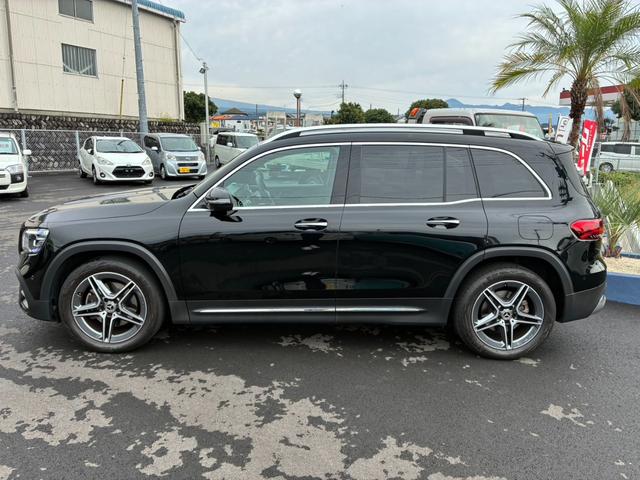 ＧＬＢ ＧＬＢ２００ｄ　４マチック　ＡＭＧライン　レーダーセーフティパッケージ　３６０度カメラ　ハーフレザーシート　シートヒーター　純正ナビ　フルセグＴＶ　ルーフレール　パワーバッグドア　ＥＴＣ（5枚目）