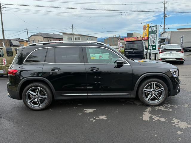 ＧＬＢ ＧＬＢ２００ｄ　４マチック　ＡＭＧライン　レーダーセーフティパッケージ　３６０度カメラ　ハーフレザーシート　シートヒーター　純正ナビ　フルセグＴＶ　ルーフレール　パワーバッグドア　ＥＴＣ（6枚目）