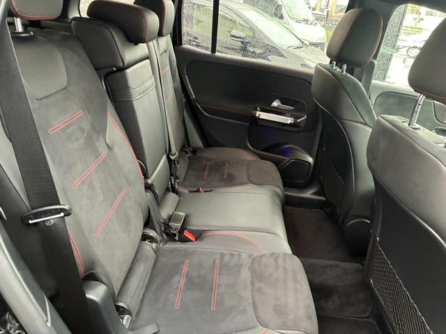 ＧＬＢ ＧＬＢ２００ｄ　４マチック　ＡＭＧライン　レーダーセーフティパッケージ　３６０度カメラ　ハーフレザーシート　シートヒーター　純正ナビ　フルセグＴＶ　ルーフレール　パワーバッグドア　ＥＴＣ（15枚目）