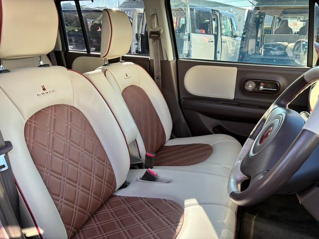 アルトラパンショコラ Ｇ　社外ナビ　地デジＴＶ　Ｂカメラ　エアバッグ　パワステ　ＡＢＳ　レザーシート　スマートキー　Ｐスタート　オートエアコン（11枚目）