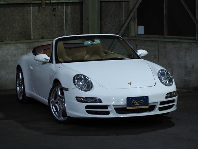 ９１１ ９１１カレラＳ　カレラＳ　ティプトロニックＳ　左Ｈ　幌交換済み　Ｂカメラ　スペアキー有（16枚目）