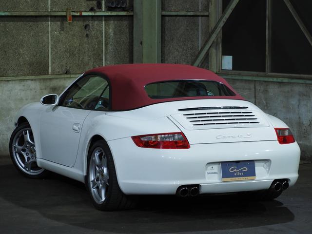 ９１１ ９１１カレラＳ　カレラＳ　ティプトロニックＳ　左Ｈ　幌交換済み　Ｂカメラ　スペアキー有（37枚目）