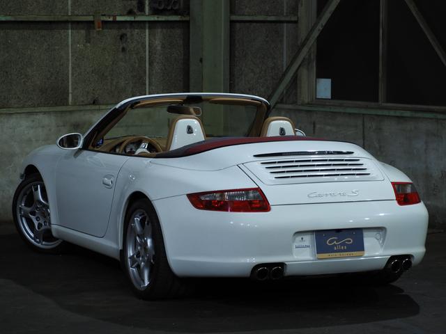 ９１１ ９１１カレラＳ　カレラＳ　ティプトロニックＳ　左Ｈ　幌交換済み　Ｂカメラ　スペアキー有（42枚目）