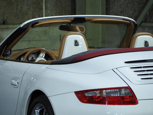 ９１１ ９１１カレラＳ　カレラＳ　ティプトロニックＳ　左Ｈ　幌交換済み　Ｂカメラ　スペアキー有（47枚目）
