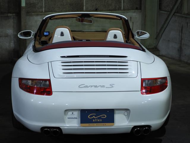 ９１１ ９１１カレラＳ　カレラＳ　ティプトロニックＳ　左Ｈ　幌交換済み　Ｂカメラ　スペアキー有（51枚目）